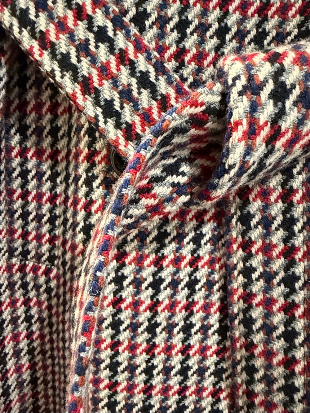 LK Bennett-London , Mali Coat Red and Black Wool with Cream Collar - Picture 5 of 16